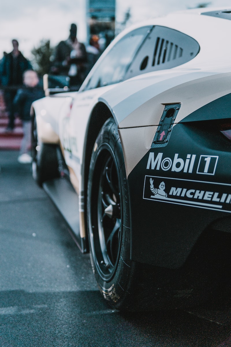 White and Black Vehicle Close-up Photography